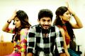 Athulya Ravi, Sam Jones, Roshini Prakash in Yemaali Movie New Images HD