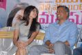 Samantha, Gautham Menon at Yeto Vellipoyindi Manasu Success Meet Photos