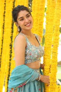 Actress Yukti Thareja Images @ K-Ramp Movie Opening